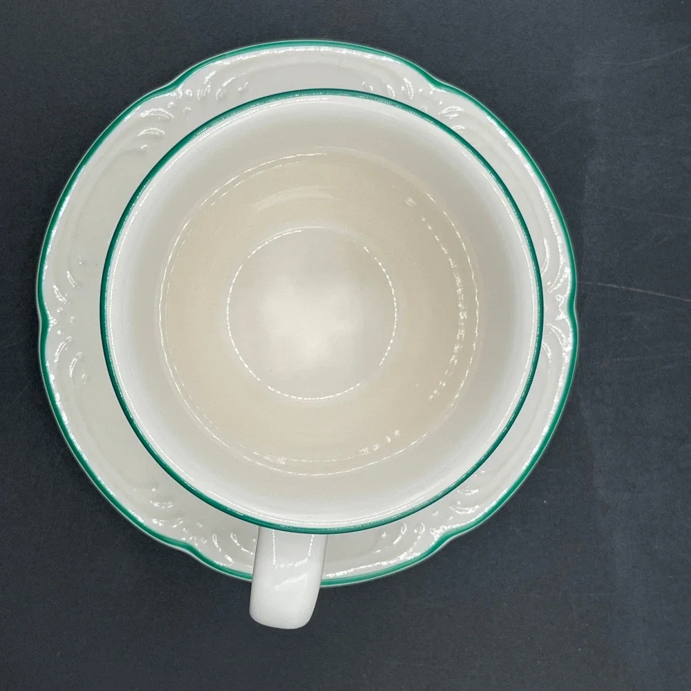 Pfaltzgraff winterberry stoneware